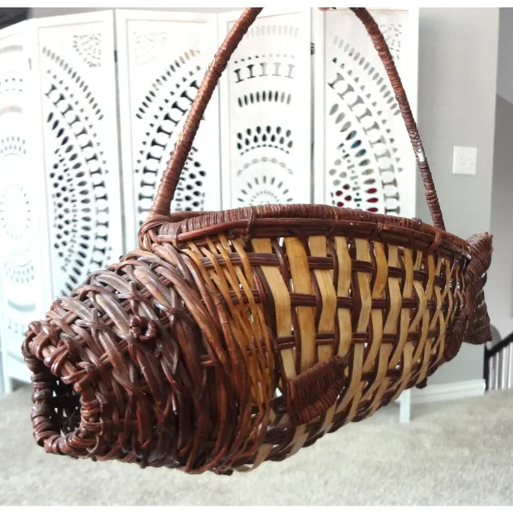 Vintage Mid Century 60s Woven Rattan Wicker FISH Basket Artisan Handcrafted Boho